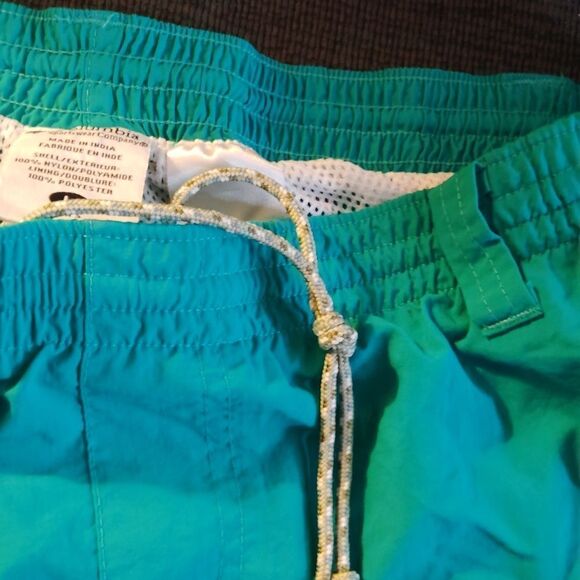 Columbia Men's Green Swim Trunks - Picture 4 of 7